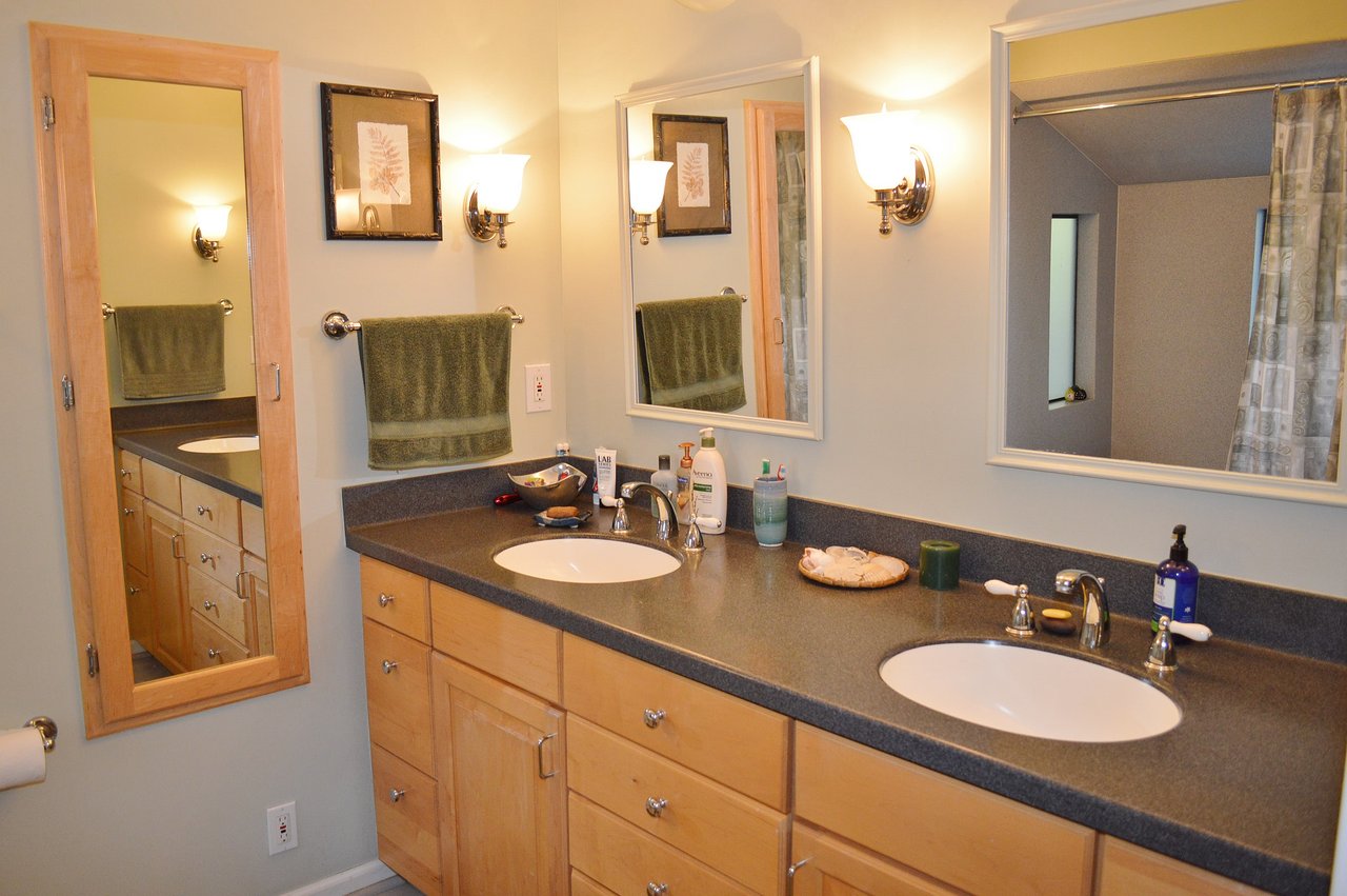 52 Piedmont Road, Larkspur