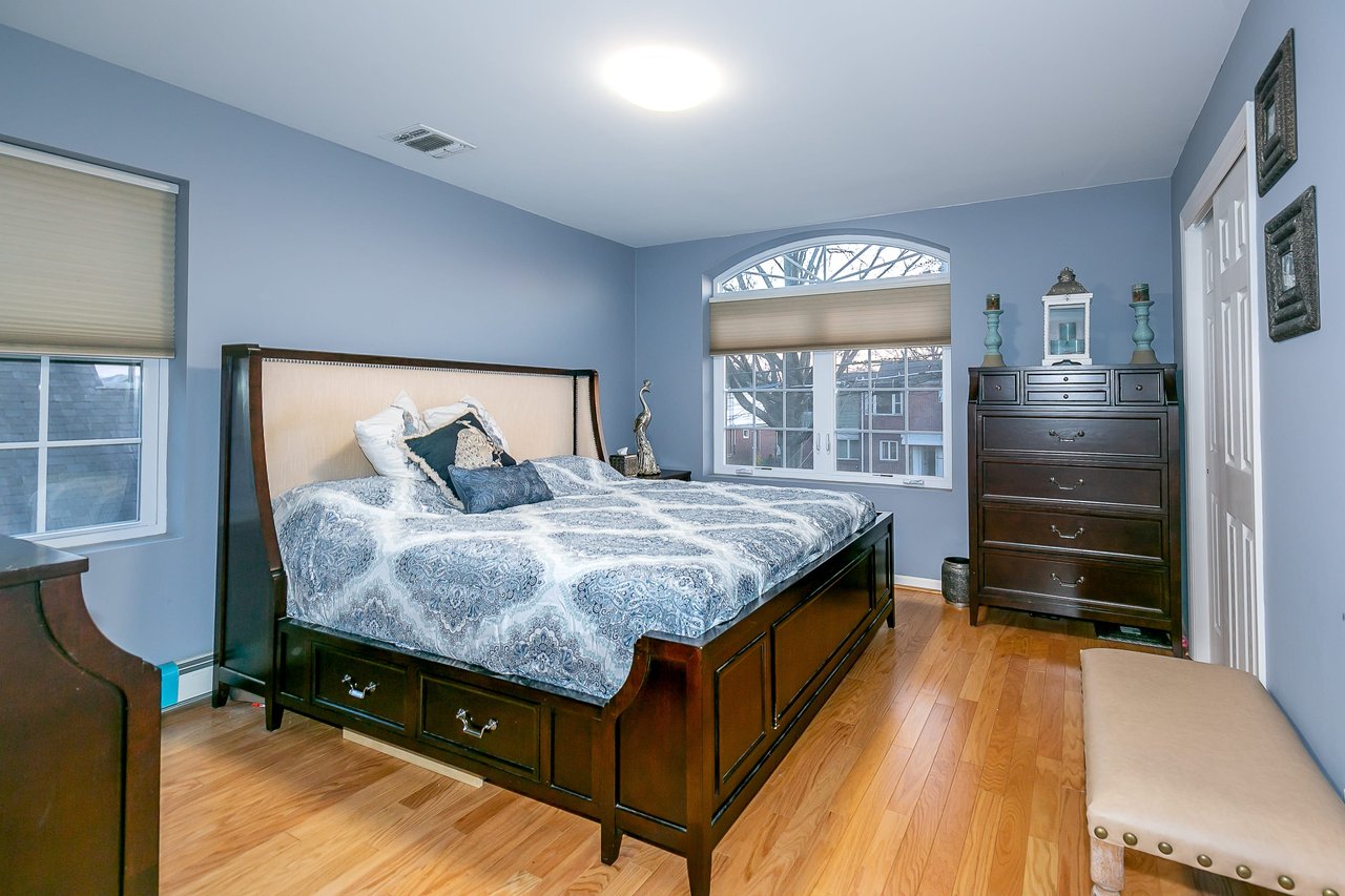 112 N 6th Street, New Hyde Park