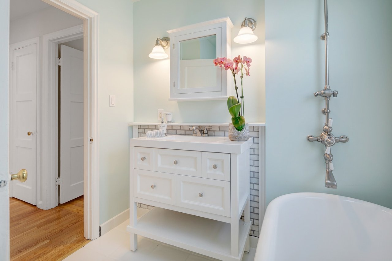 254 Butterfield Road, San Anselmo