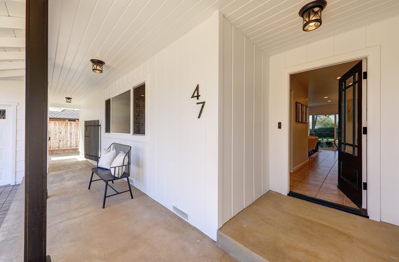 Wine Country Living on a Private Lane