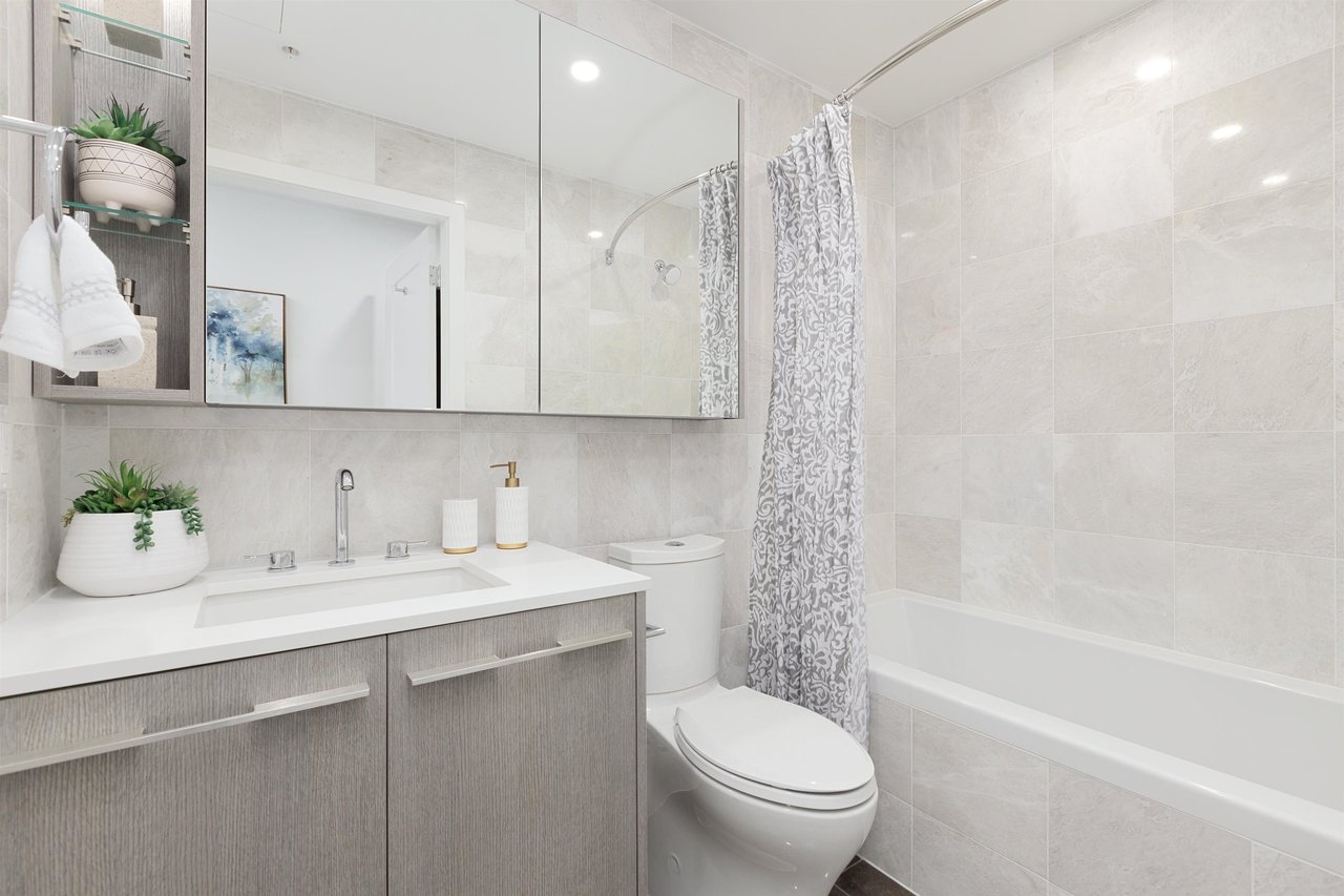 4908 Cambie St, #501