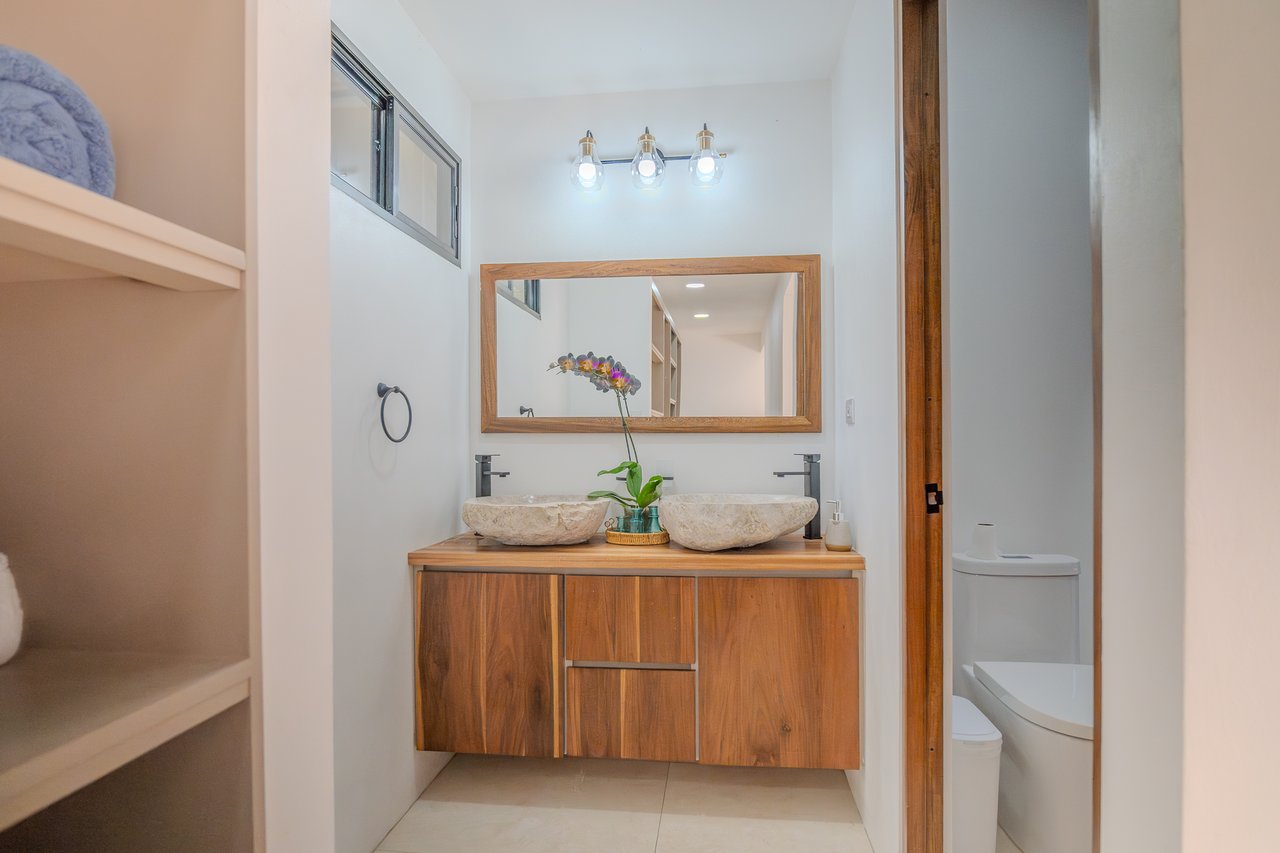 Location,Location, Location – 3-Bedroom Villa Steps from the Beach