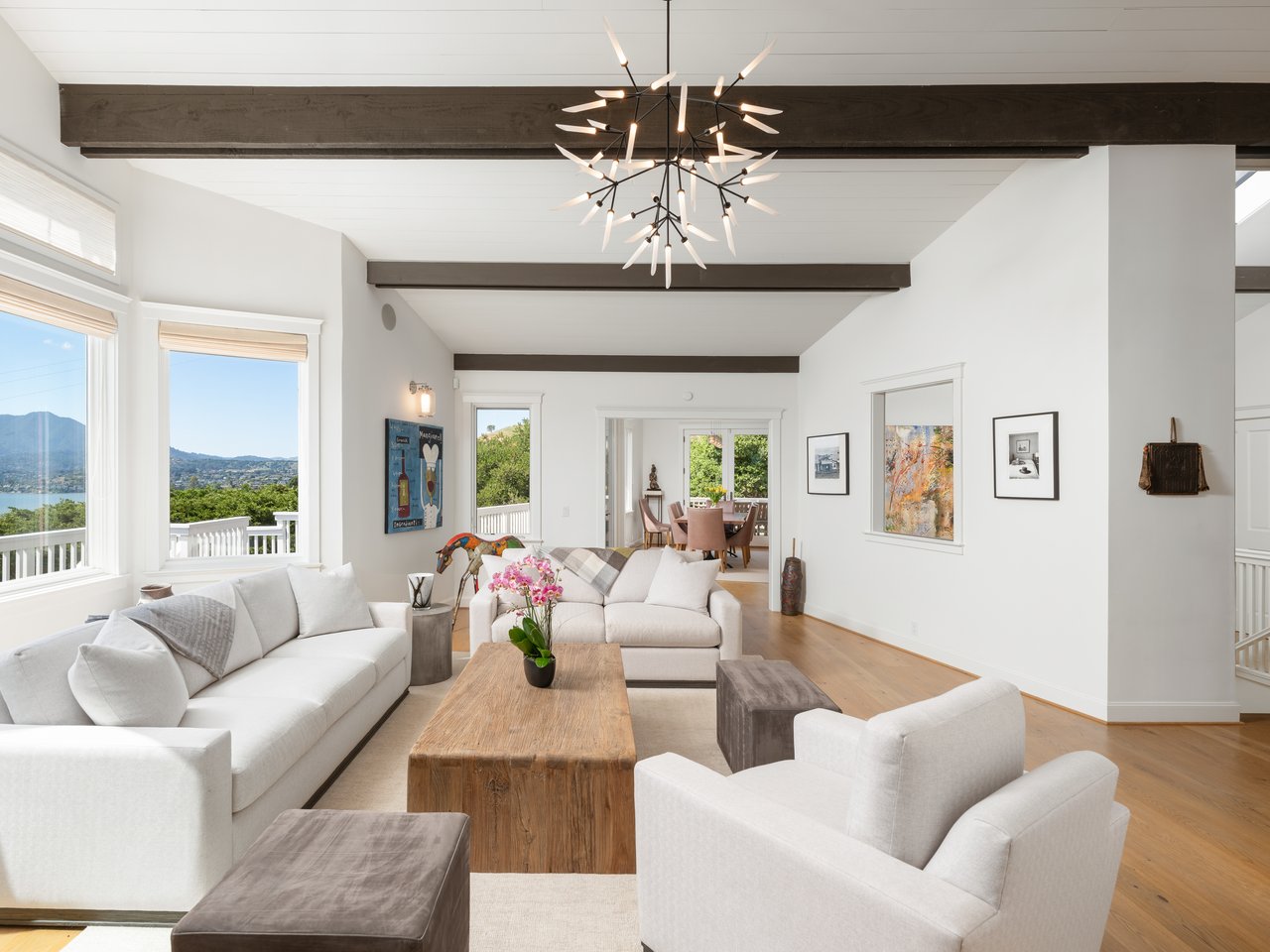 Extraordinary View Residence