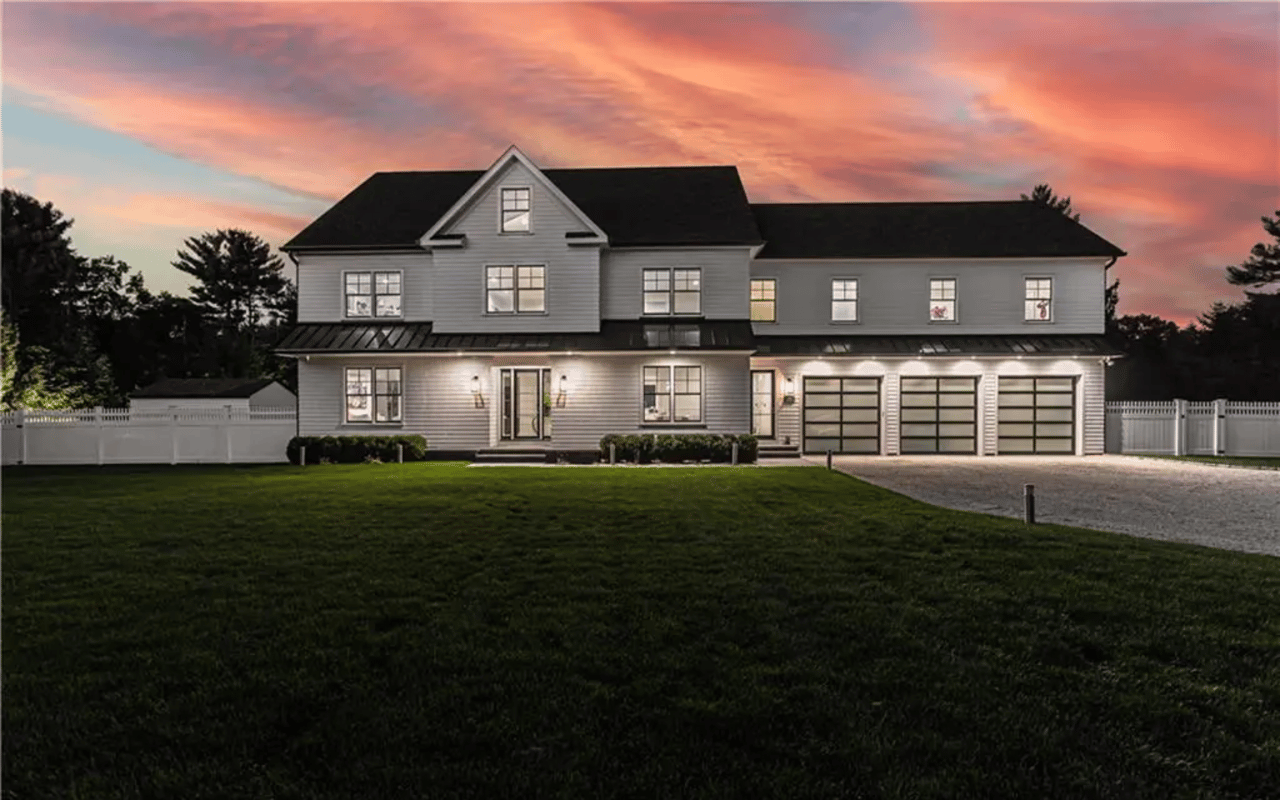 16 Weston Road, Westport, CT 06880