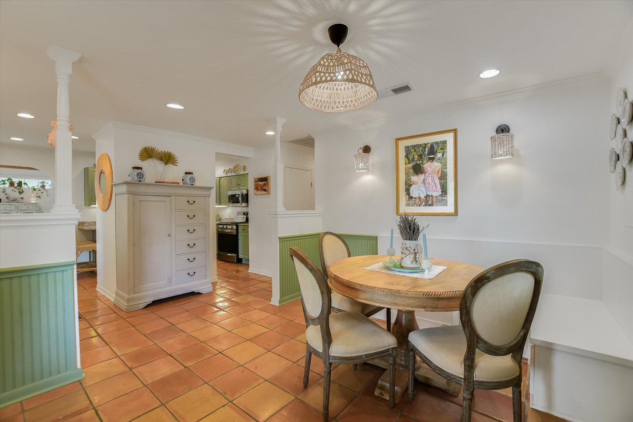 8917 Glenn Lane