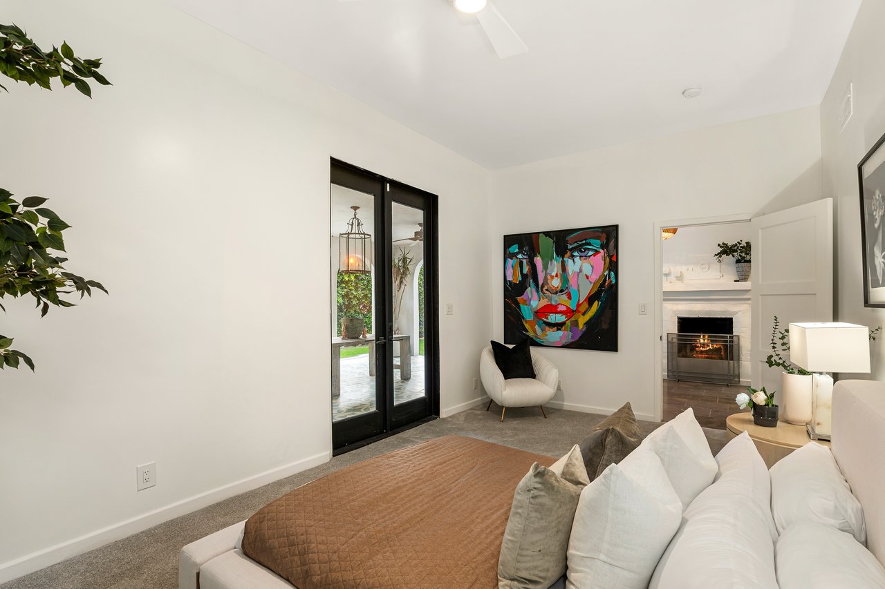 1512 Sunset Plaza Dr, Sunset Strip