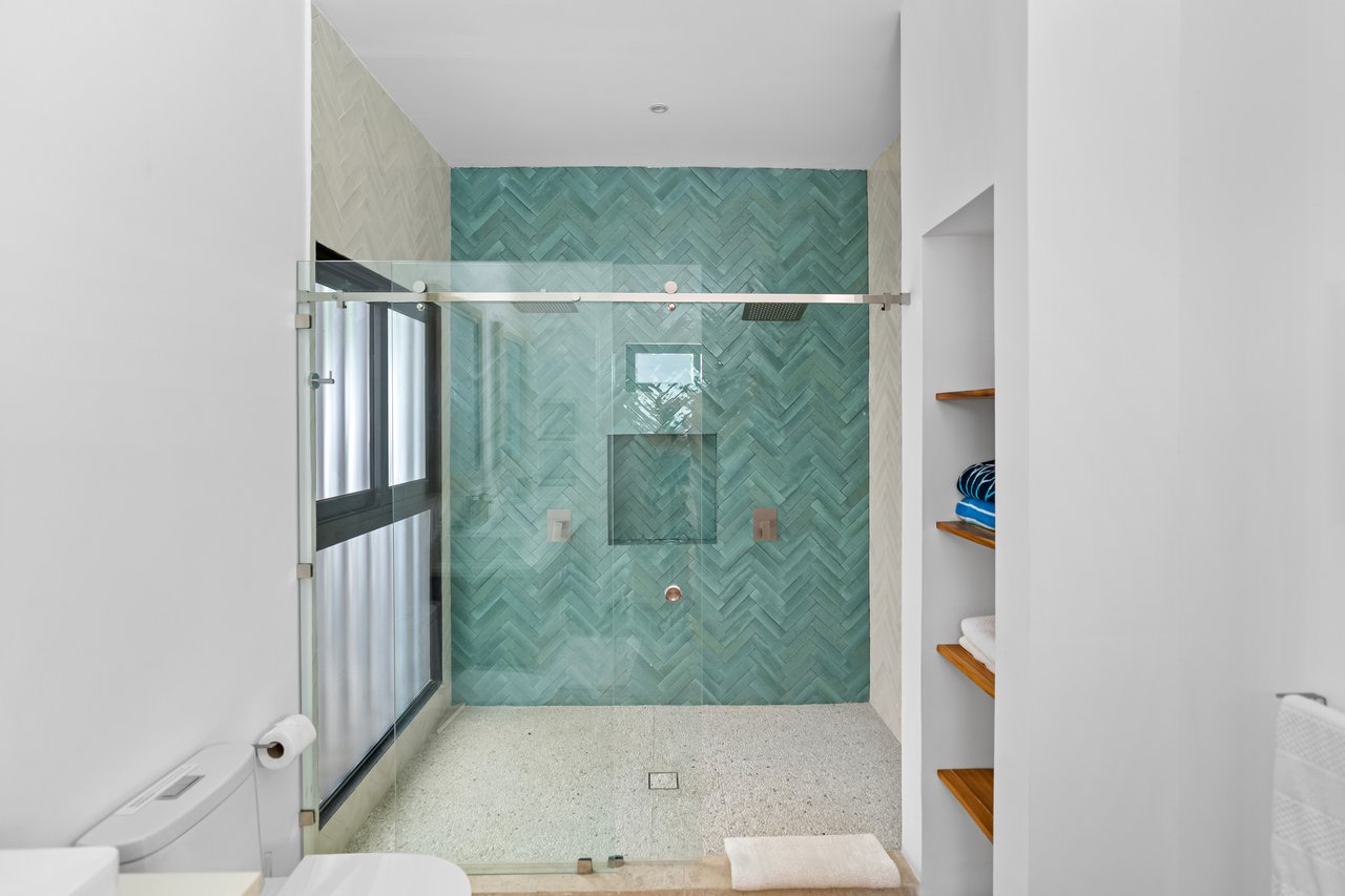 Casa Acqua | Luxury Beach Home with Guest House in Playa Grande