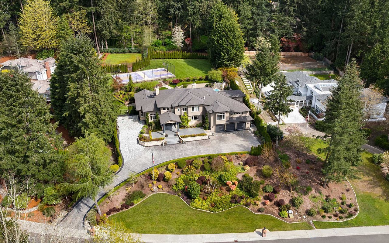 Private, Tranquil Resort-Style Living in Redmond’s Starwood Neighborhood