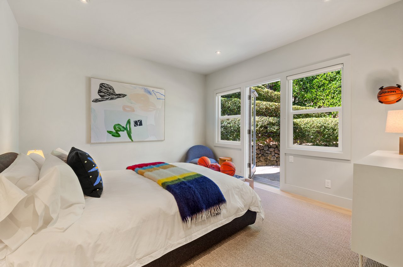 Private, Modern Compound in Premier Ross Location