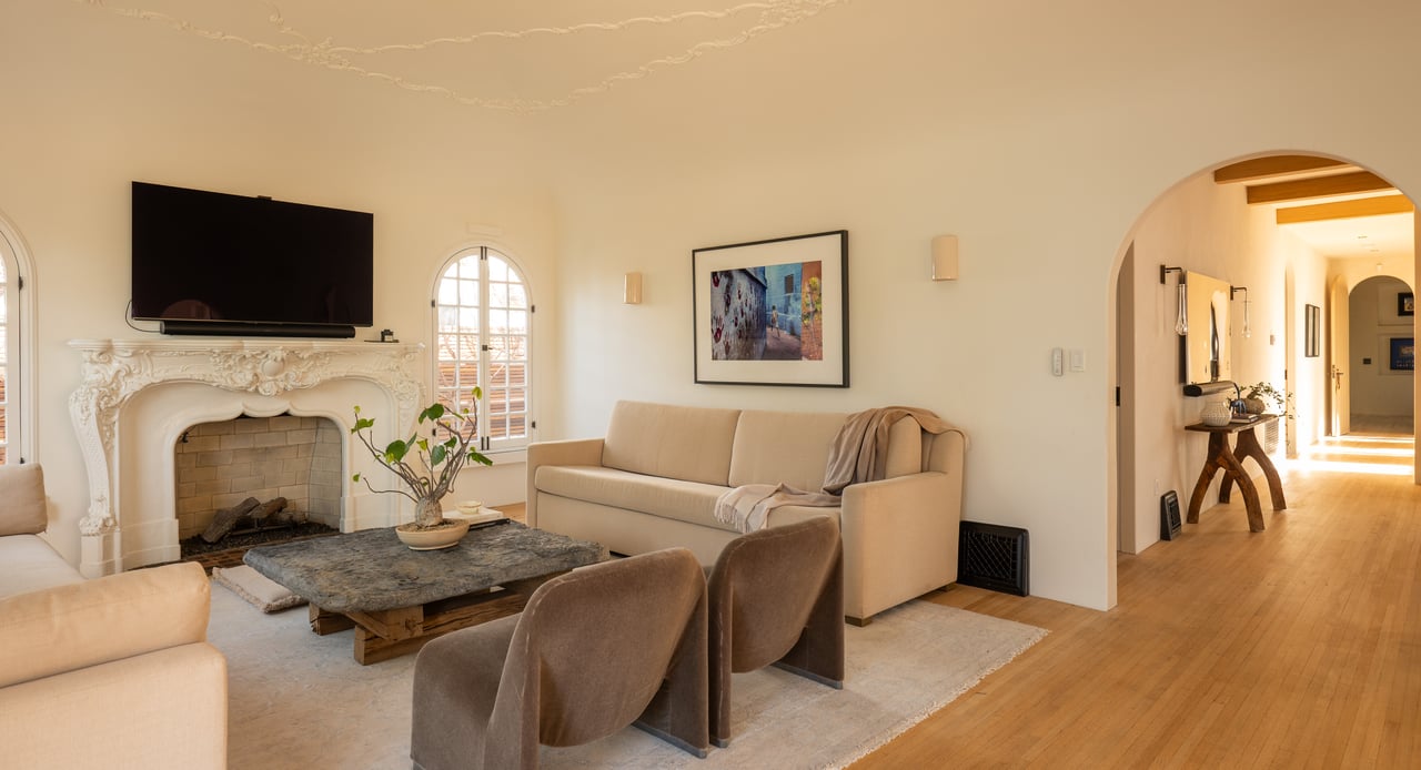 330 N Arden Blvd, Hancock Park