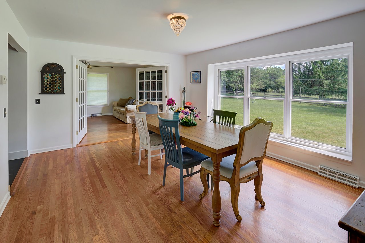 13 Farmersville Rd