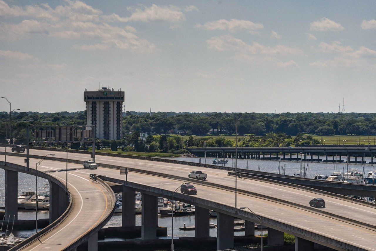 14 Lockwood Drive 8-H