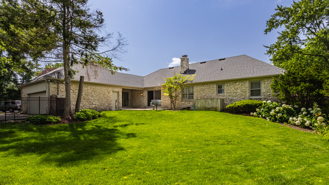 1200 Frederick Drive South