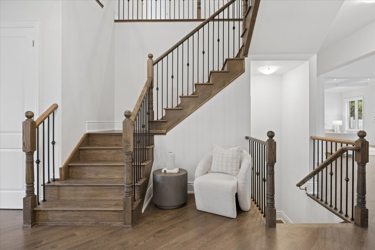 72 Silk Twist Drive, East Gwillimbury