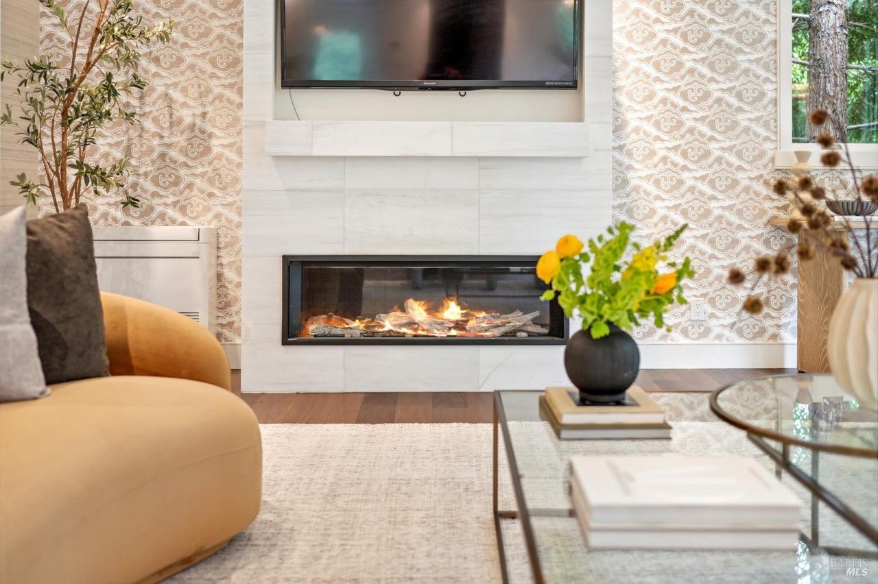 Stylish Mill Valley