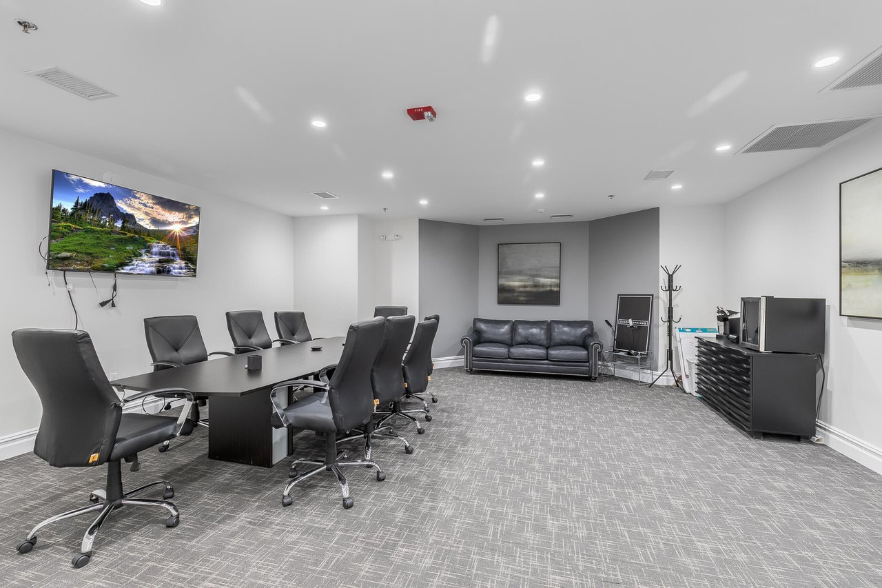 8201 River Rd, Bethesda, MD 20817