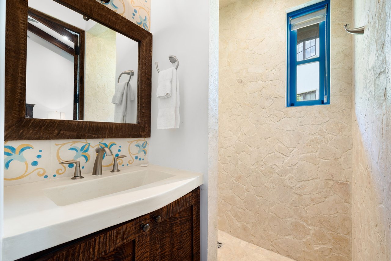 5 Calle Cartagena | This coastal retreat offers a perfect blend of comfort and convenience.