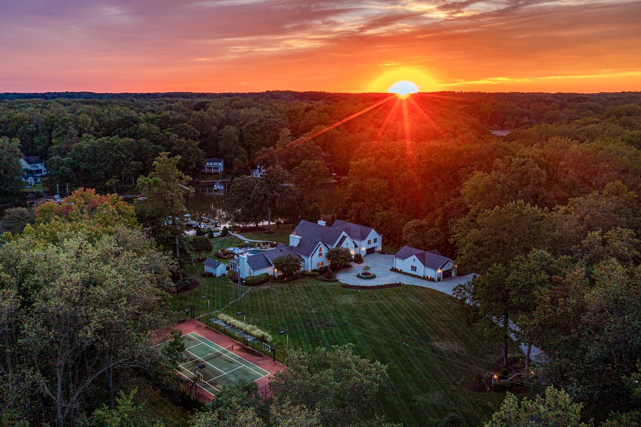 1524 Cedar Lane Farm RD
