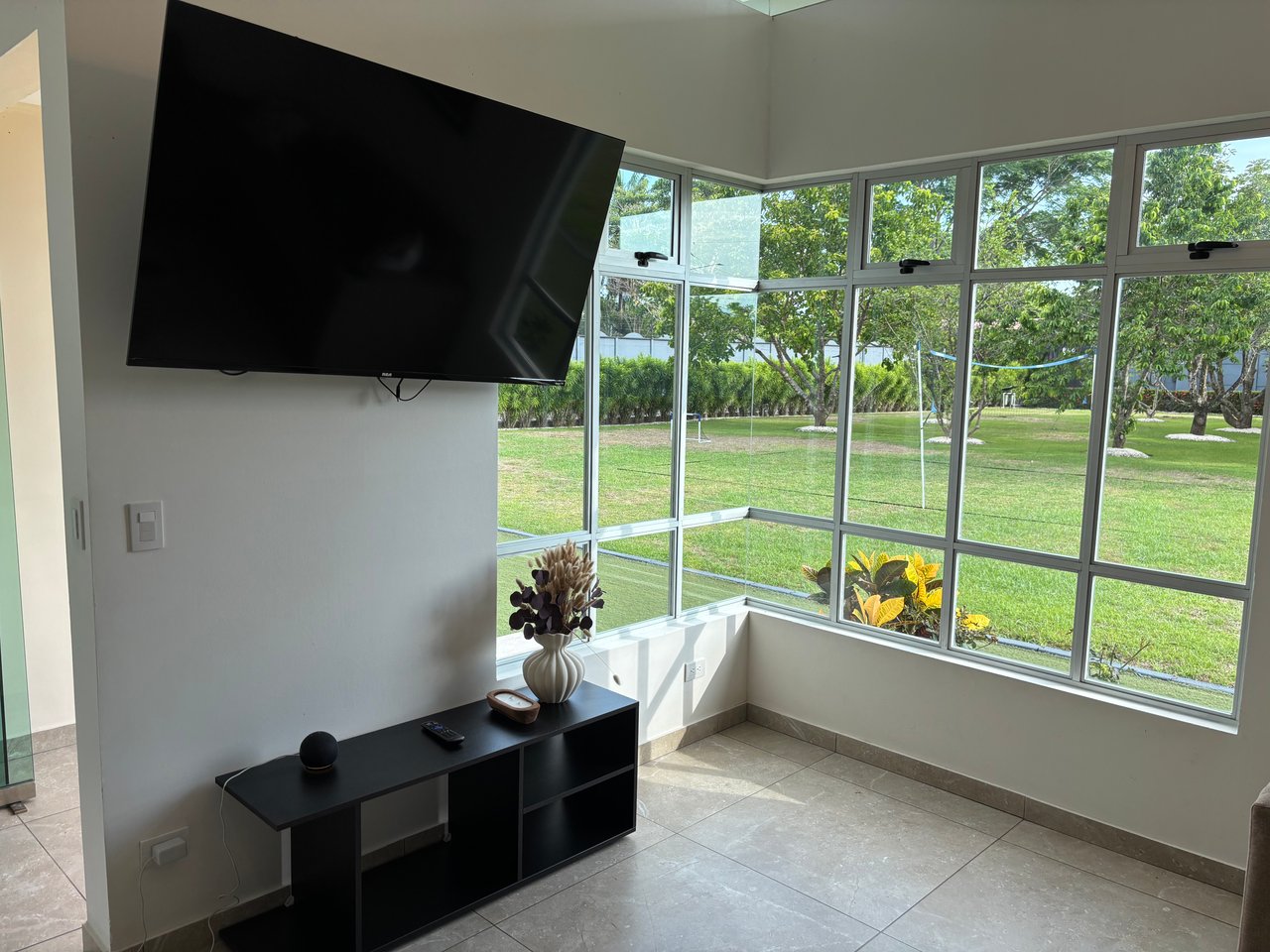 Beautiful house in Residential Palmas del Sol | Tranquility and style