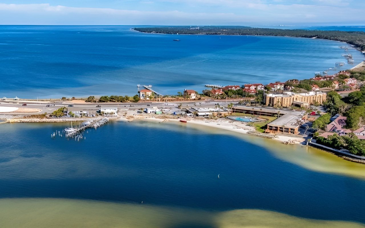 5 Great Reasons to Look at Homes for Sale: Gulf Breeze