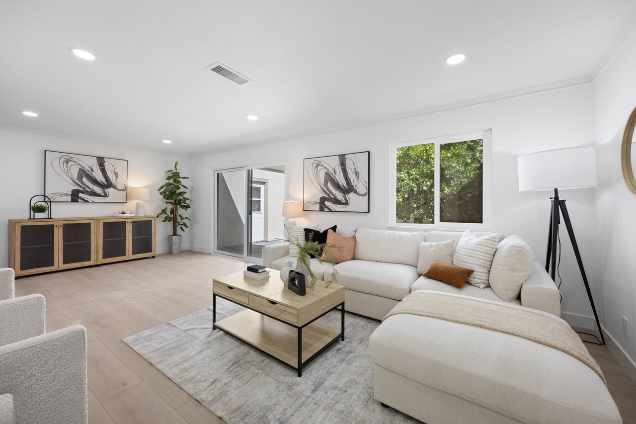 735 Winstead Terrace