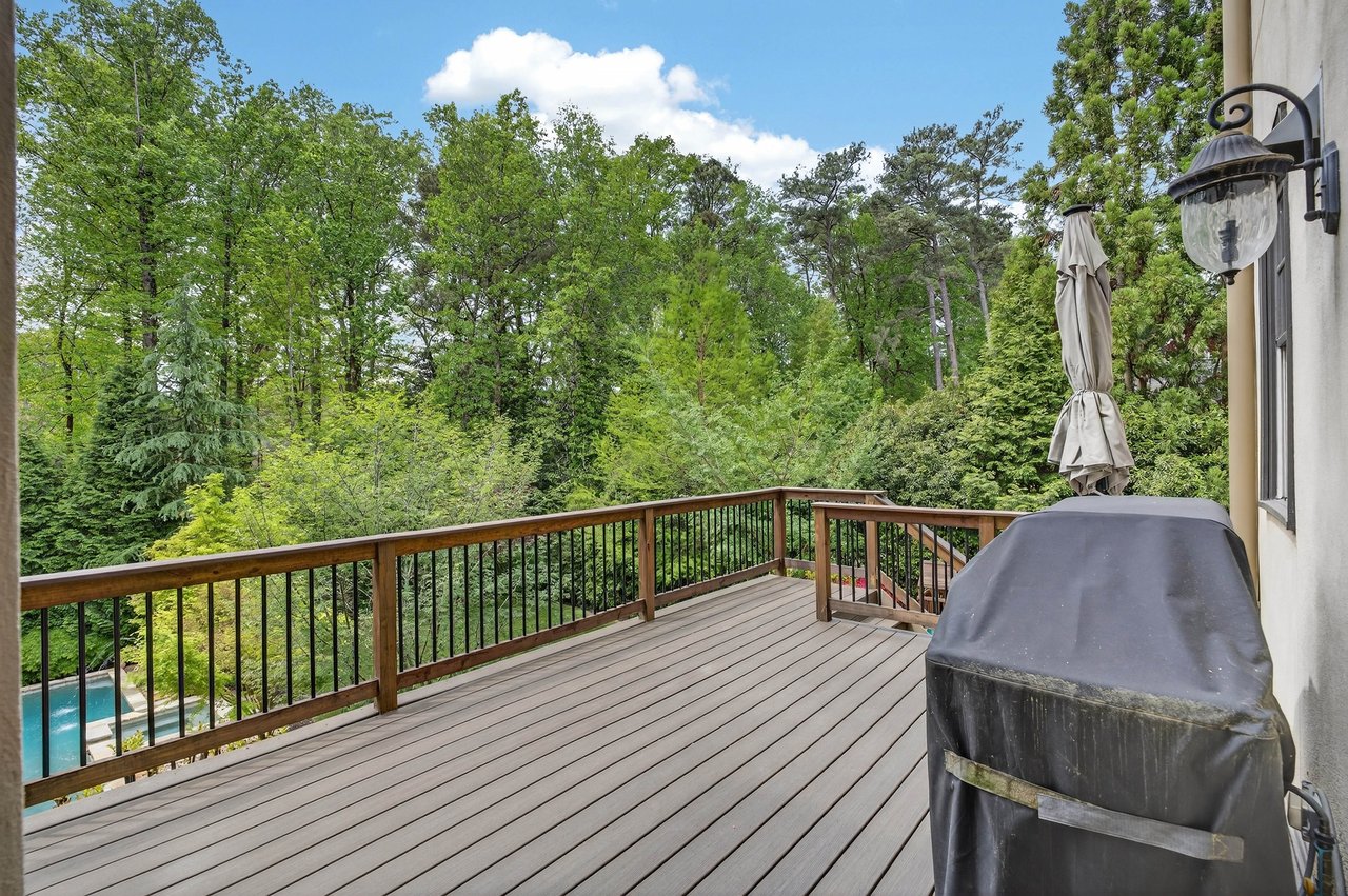 4868 Merlendale Drive
