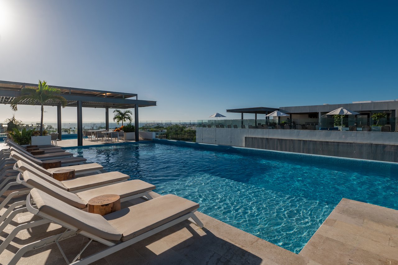 Serenada, Playa del Carmen