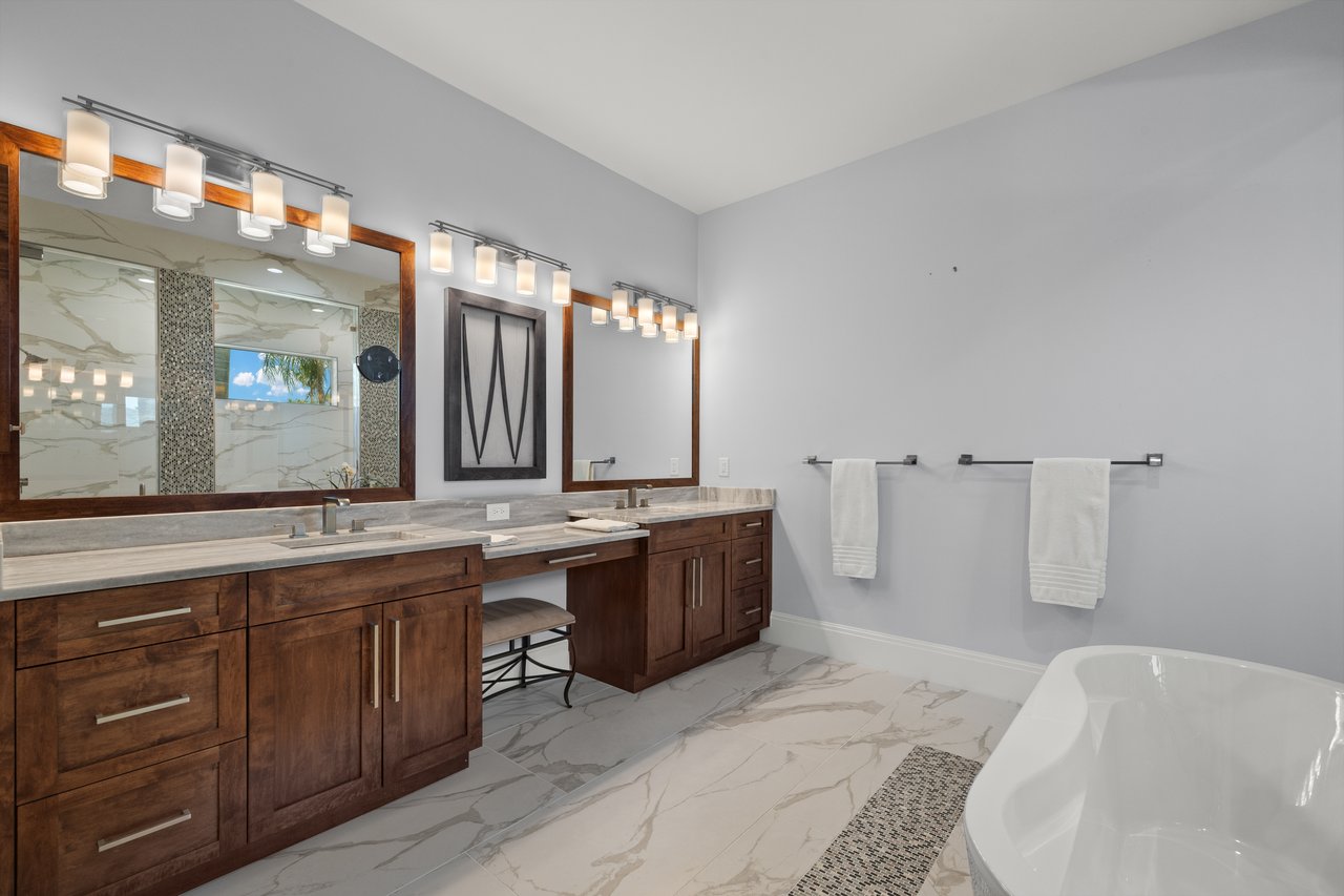 6617 Joanna CIR