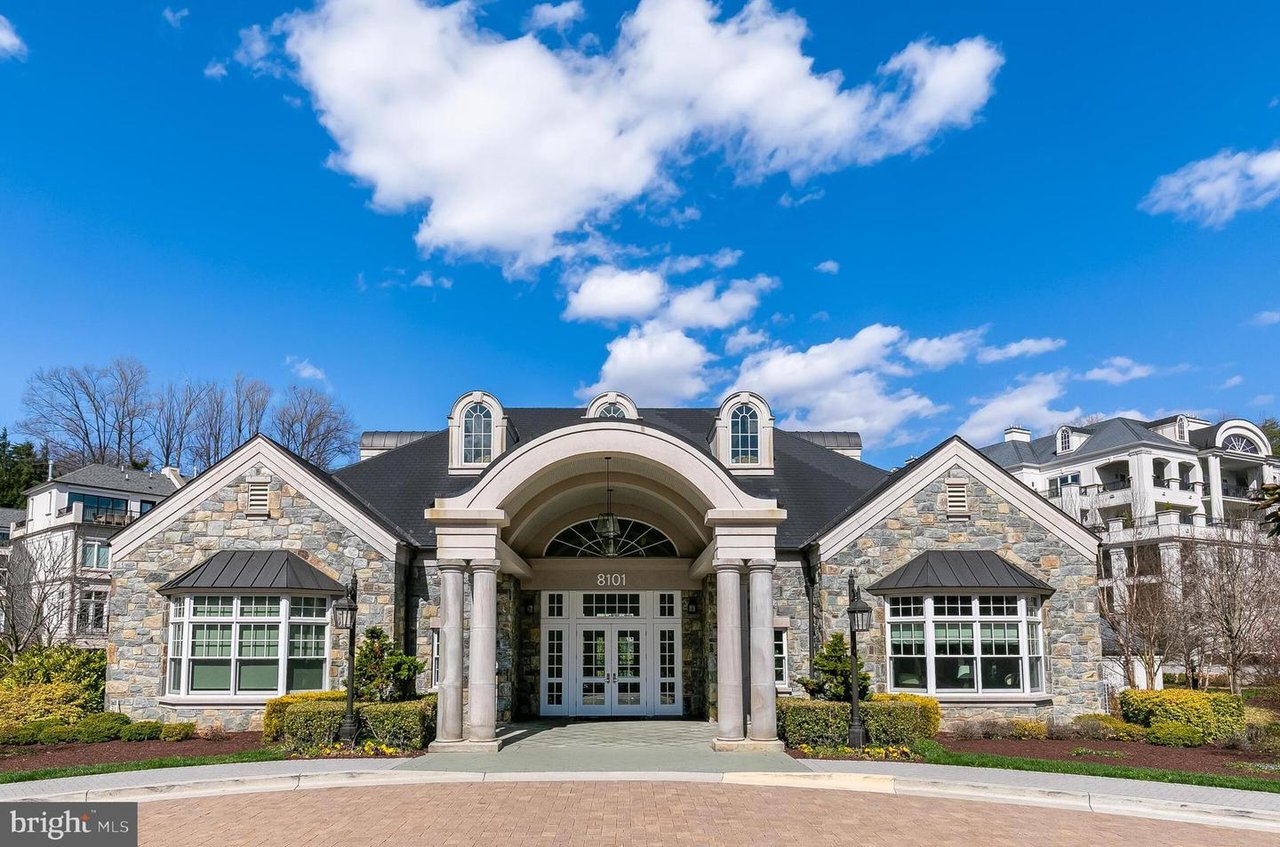 8189 River Rd, Bethesda MD 20817