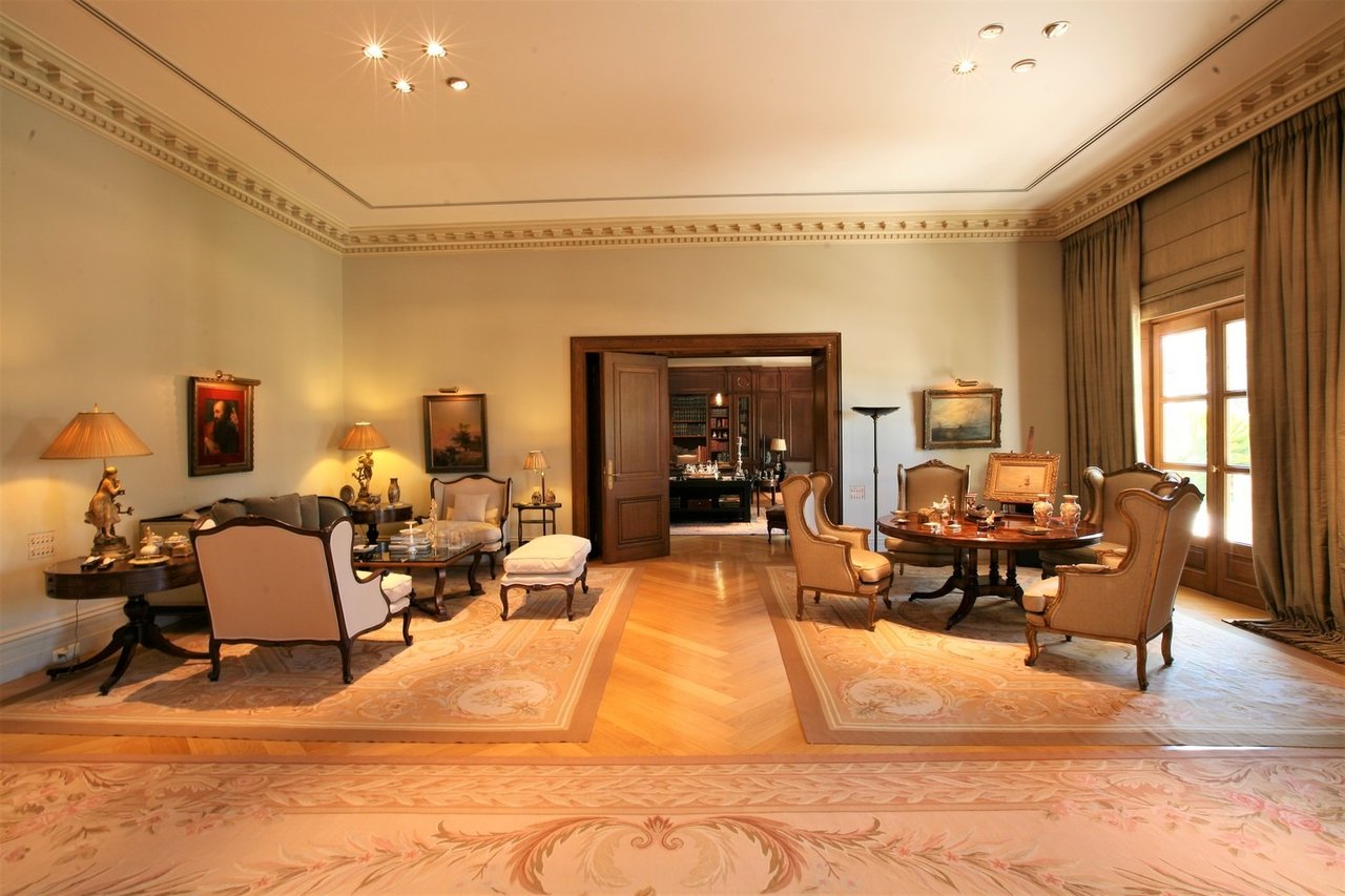 Special Luxury Condo with Sea Views in Athens