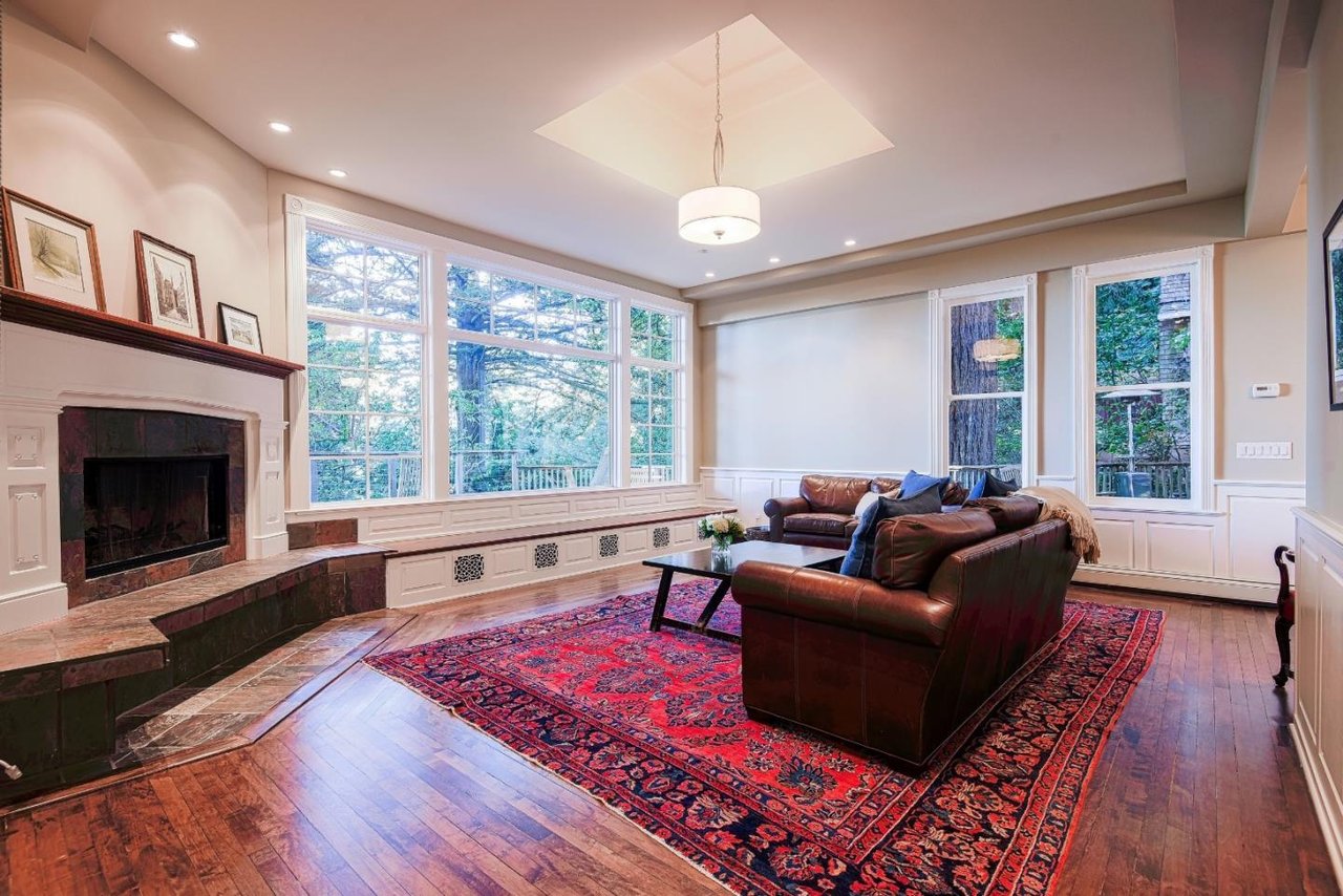 17507 Skyline Boulevard