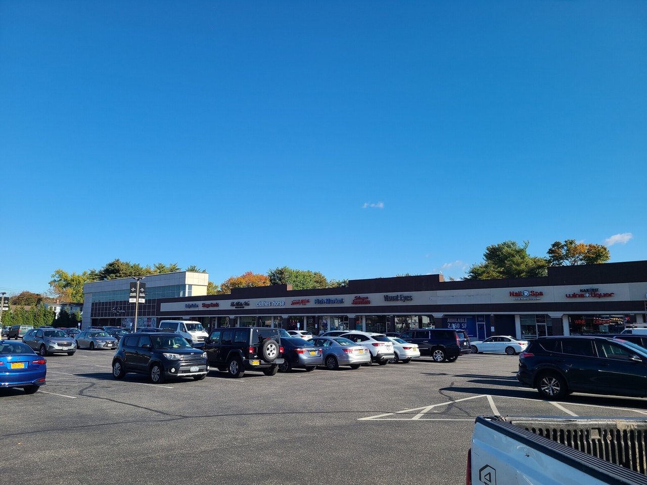 1079-1083 Willis Ave