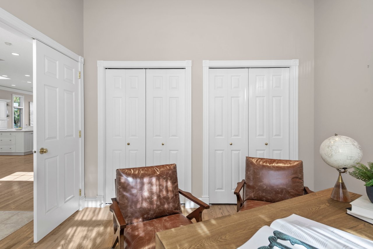 82 Arbour Crest Mount NW