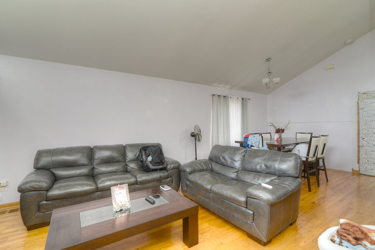 6616 S Knox Avenue, Chicago IL