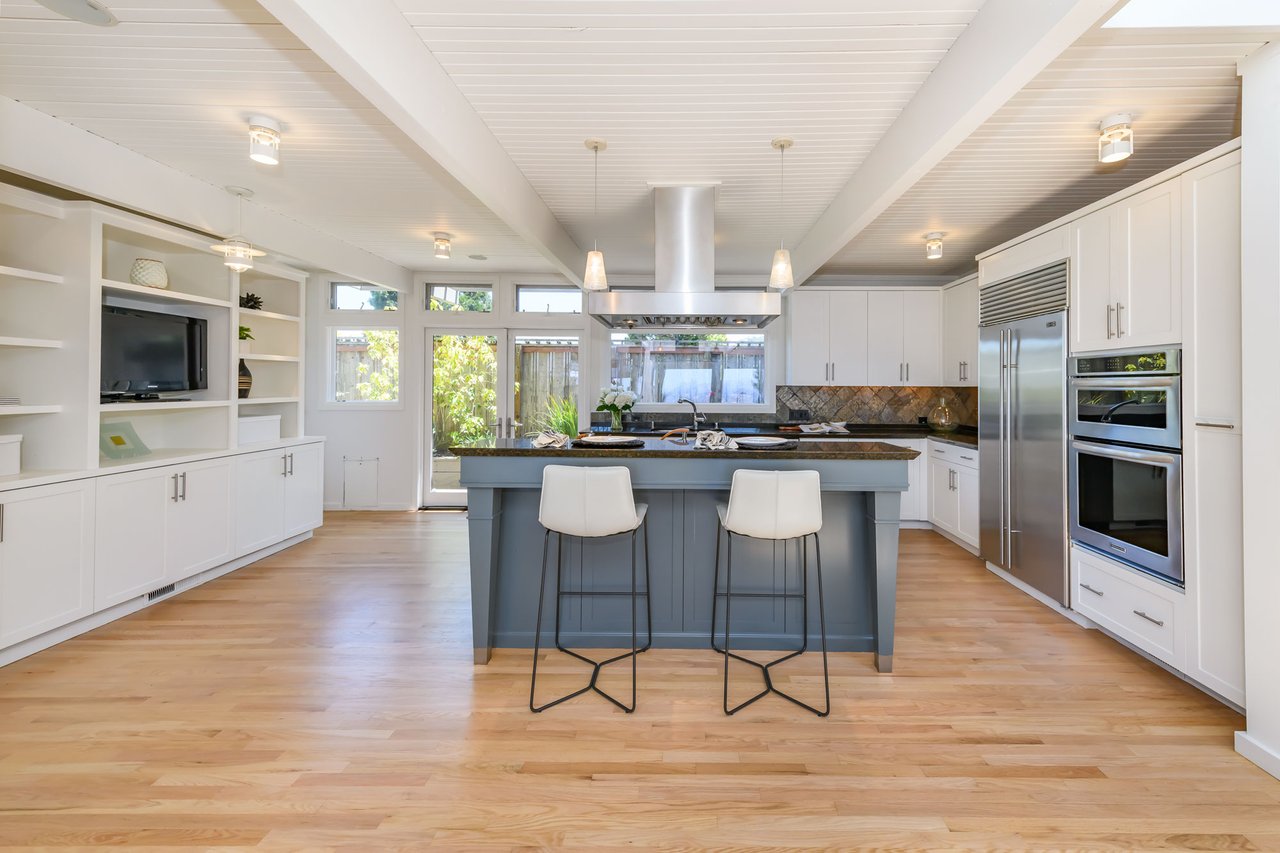 110 Cloud View Rd