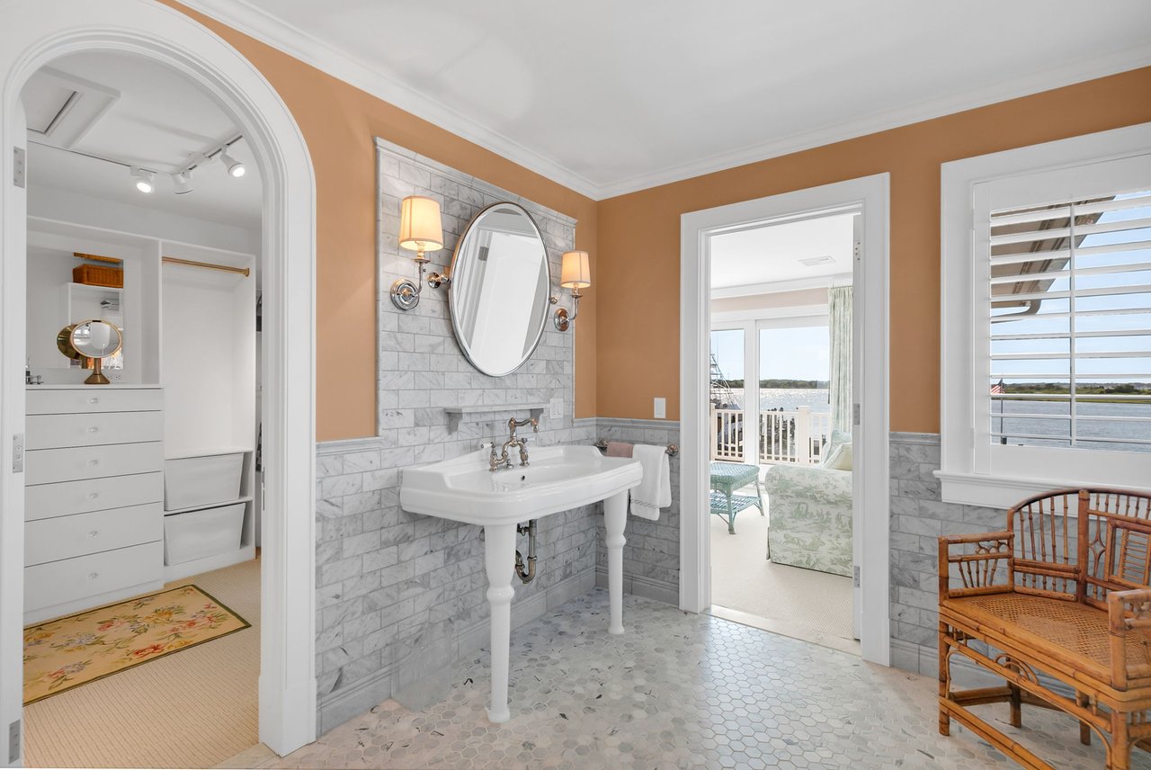 A Private Barnegat Bay Retreat