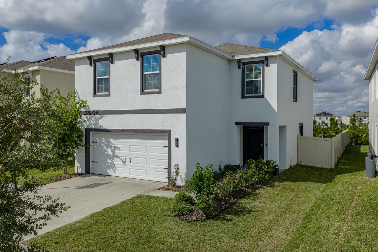 10951 PENNY GALE LOOP