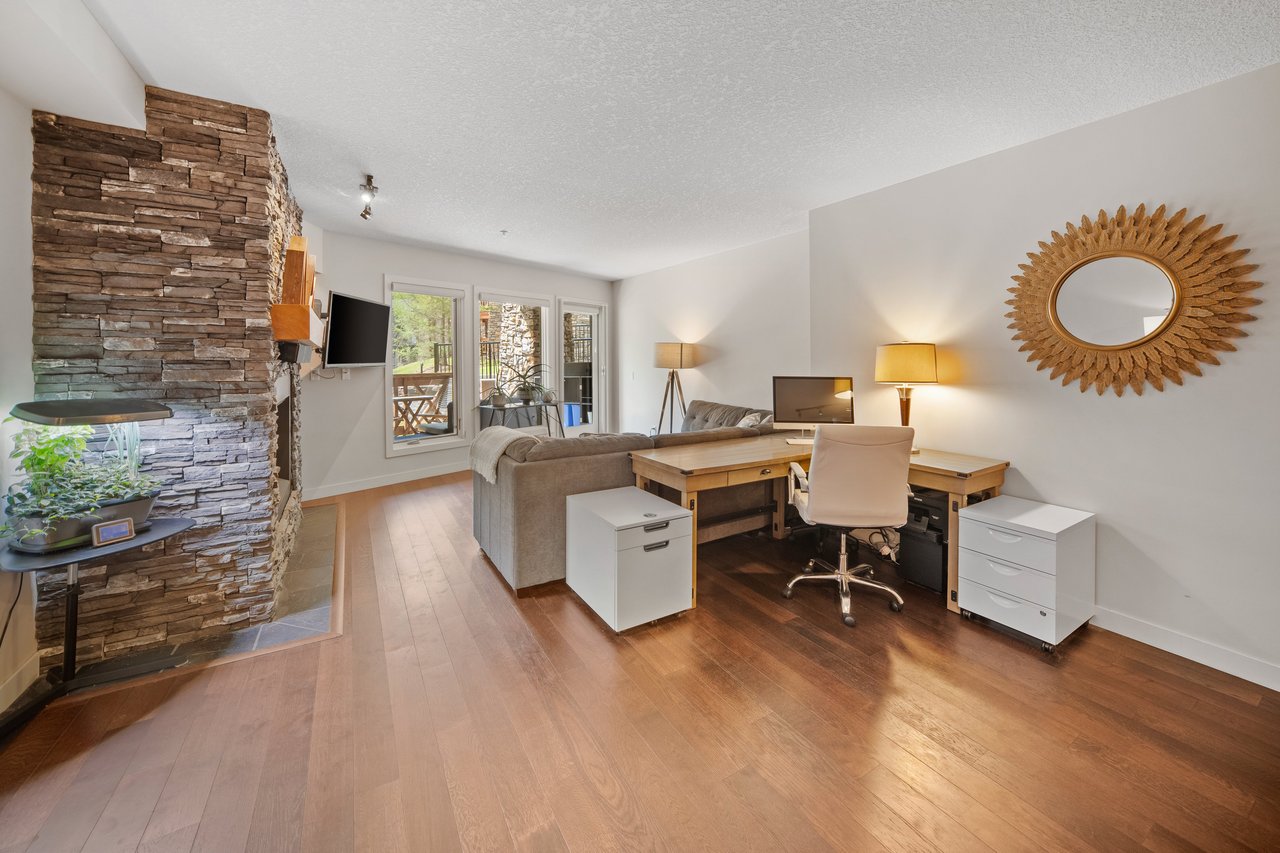 106 Stewart Creek Landing Unit: 111