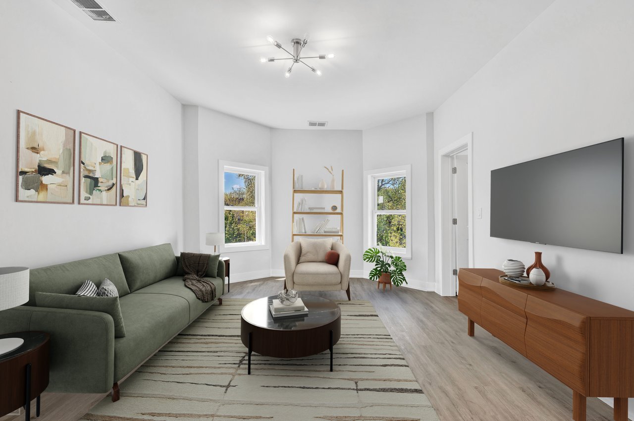2901 N Sacramento 