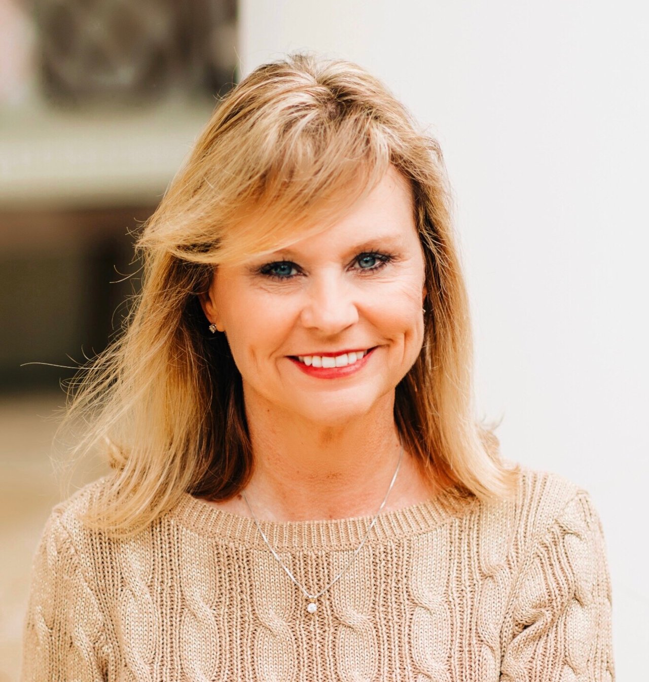 Photo of Bonnie Hall