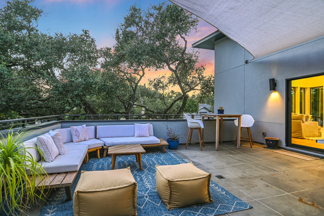 Modern on Ridgewood
