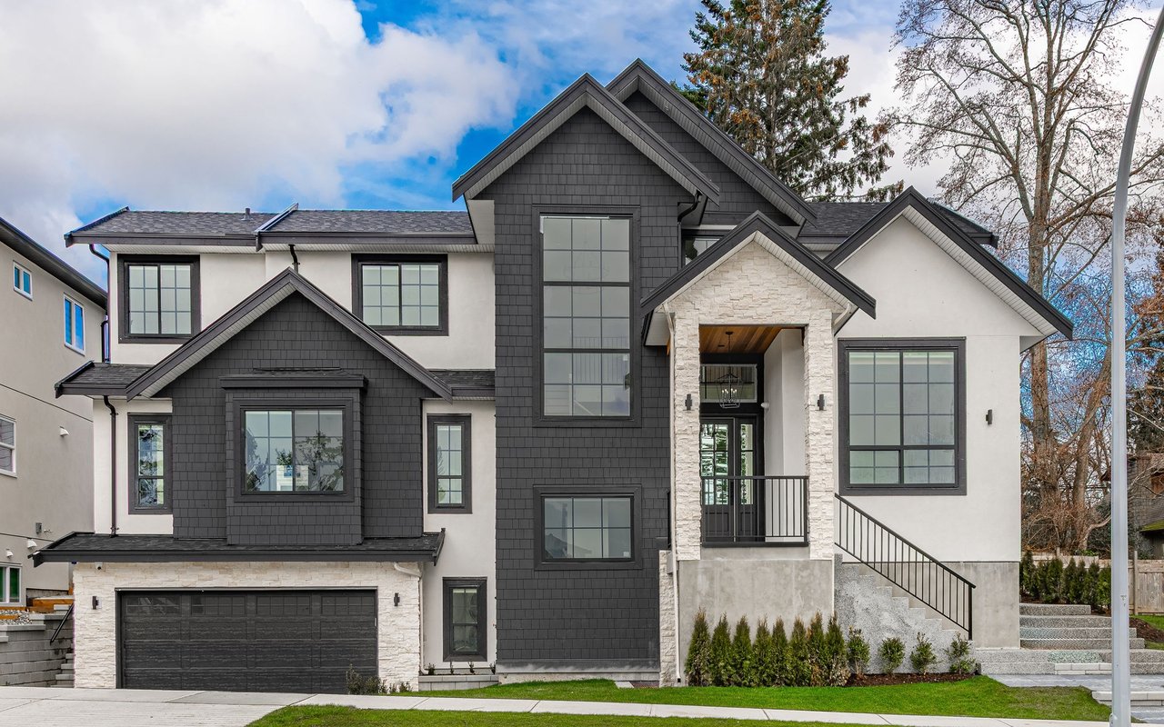 Canyon Rim Village
