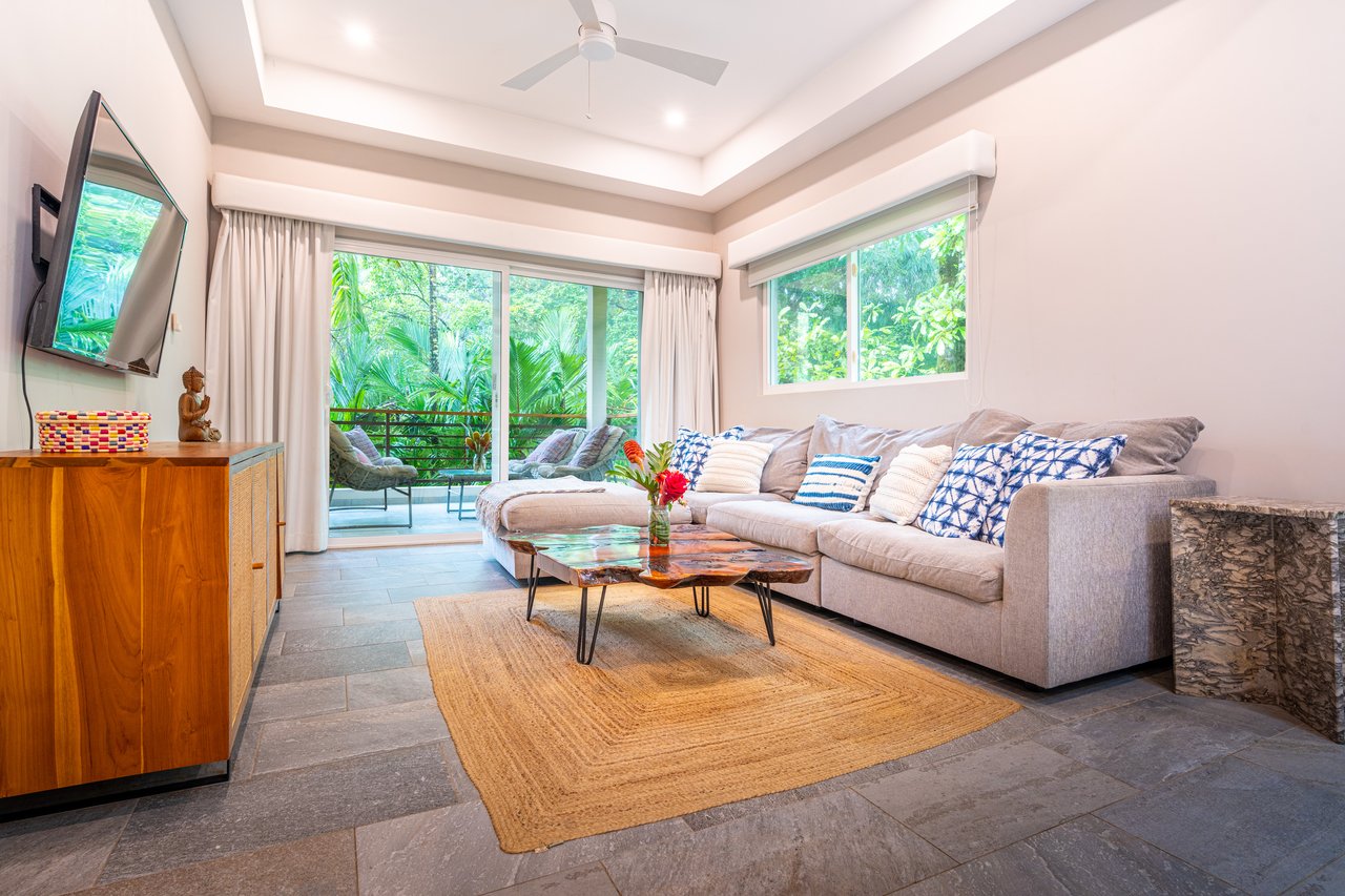 Luxury Beachfront Penthouse Condo - Most Private Unit in Elan