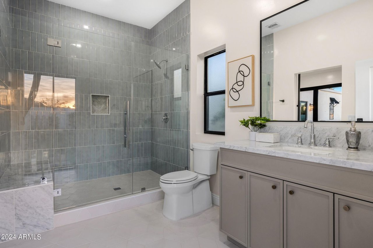 5614 N 75th Pl, Scottsdale, AZ 85250