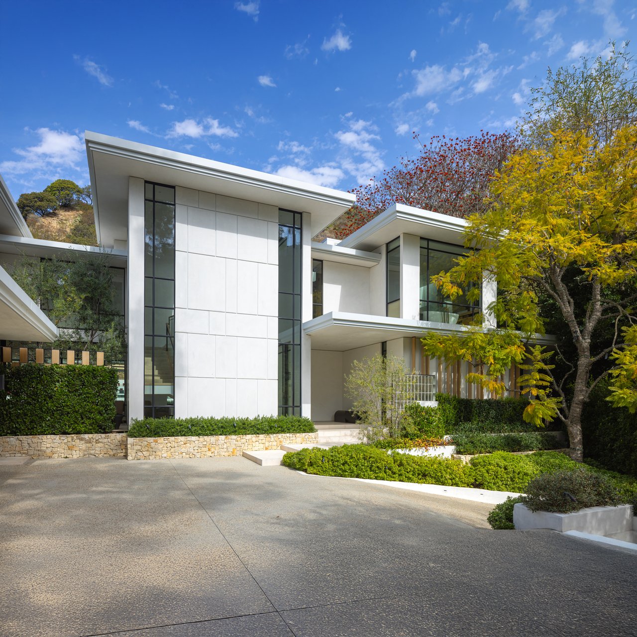 9509 Heather Rd, Beverly Hills