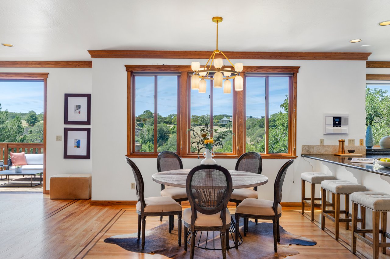 Expansive & Private Novato Estate