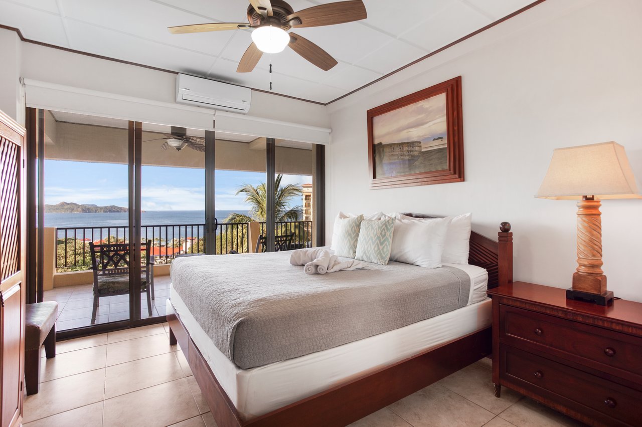 Presidential Suites #15 | Spectacular Ocean-View Condo Steps from Marina Flamingo