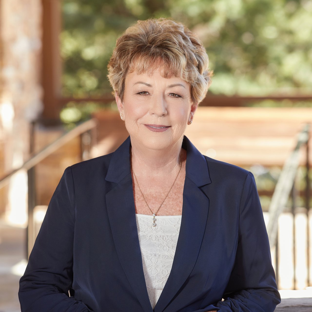 Cindy Beasley Marble Hill, GA Real Estate Agent Headshot