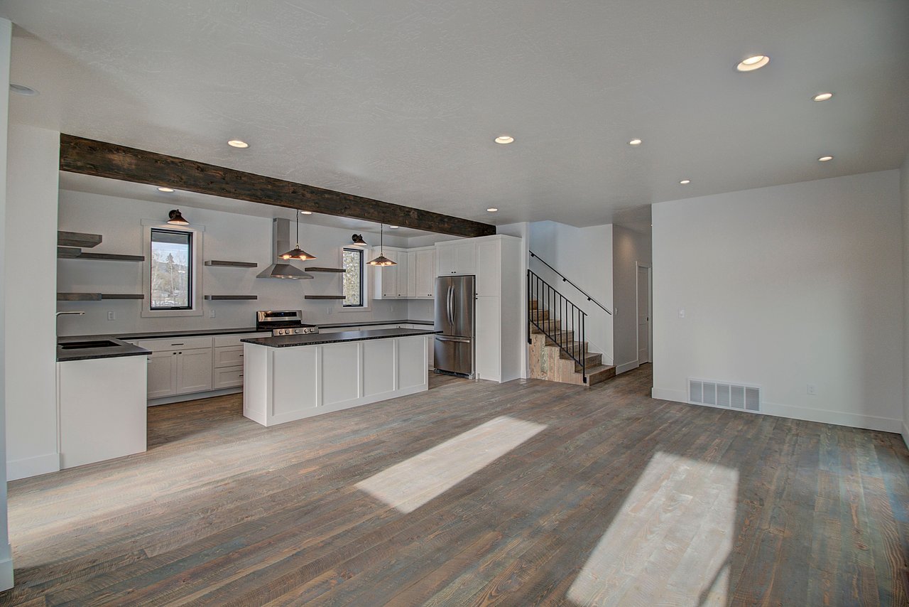71 Wildrose Lane