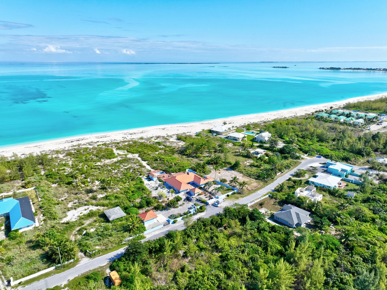 Exclusive Treasure Cay Beachfront Lot